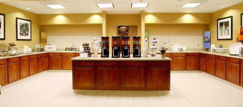 Hampton Inn & Suites Palmdale Restaurant foto